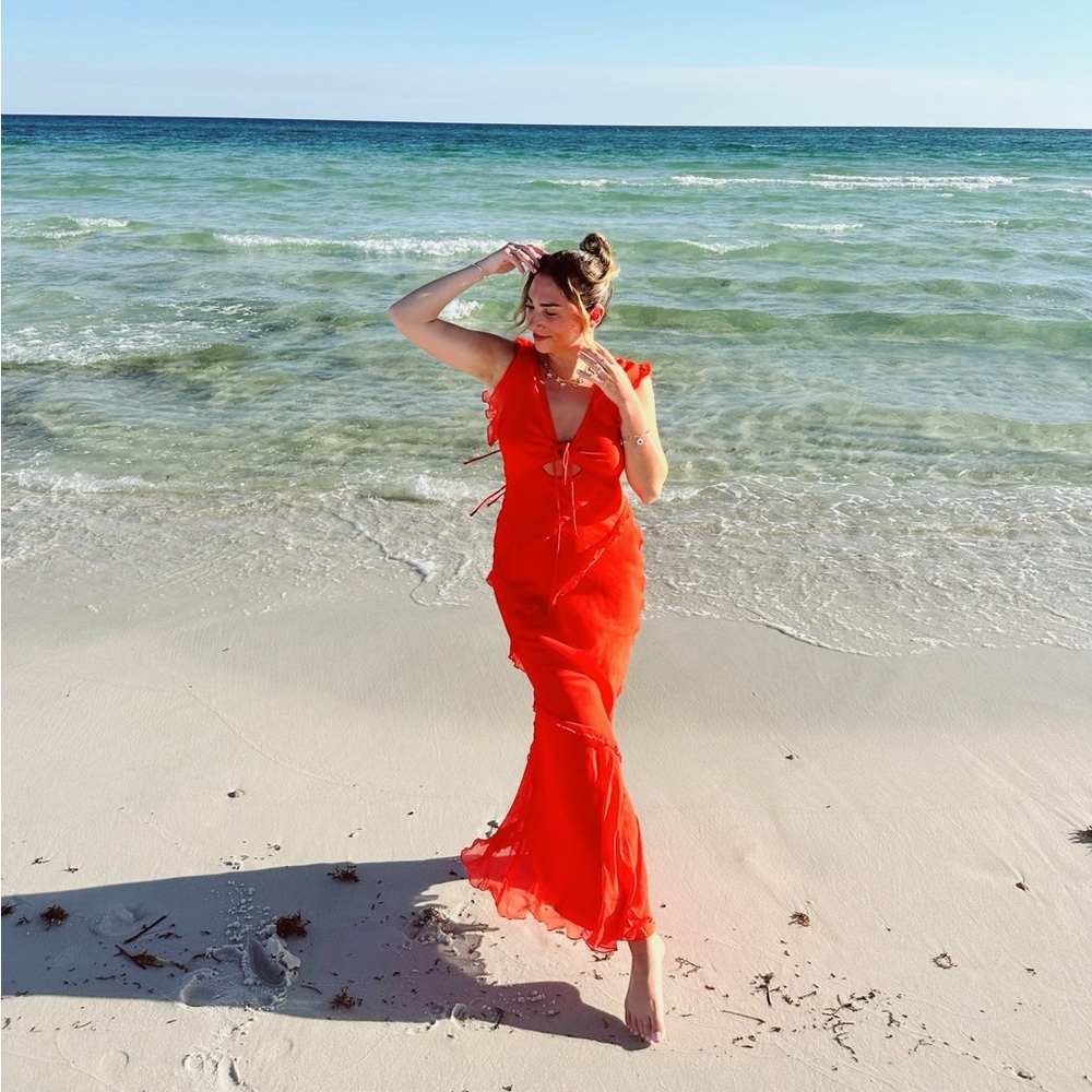 Flow beach dress